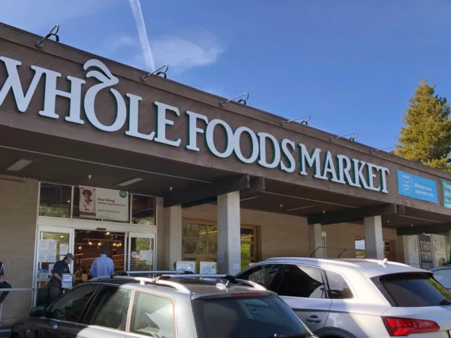 Mill Valley’s Original Whole Foods Market Closes #WholeFoods #FHYankieDDS #MillValley